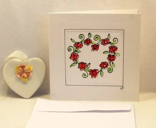 "Сърцевиден венец от Рози"