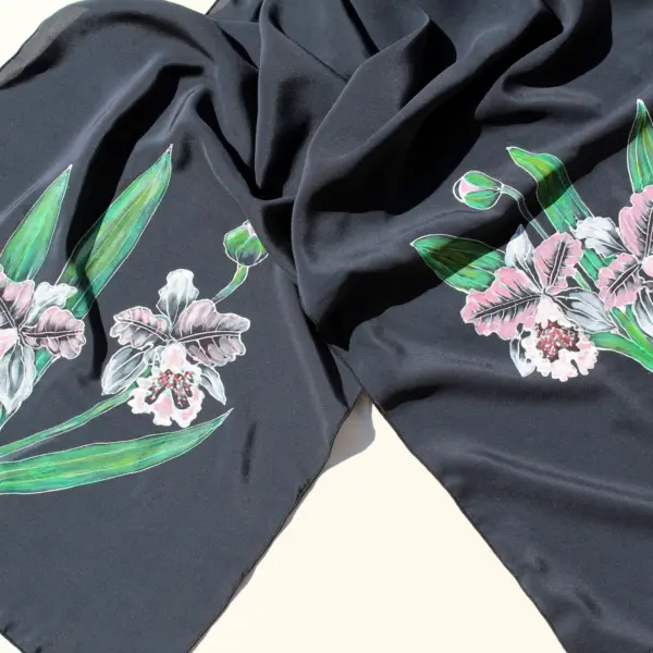 Копринен шал с нарисувани"Орхидеи"р-р 140/40см.